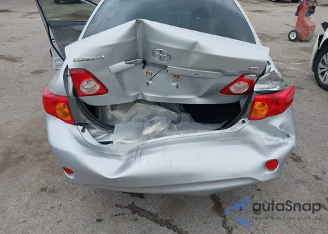 2010 Toyota Corolla Le z USA, uszkodzony, nr VIN JTDBU4EE0A9121570